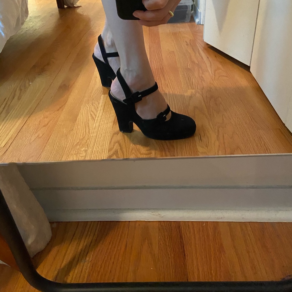 Vintage Dolce & Gabbana maryjane heels - Picture 9 of 10